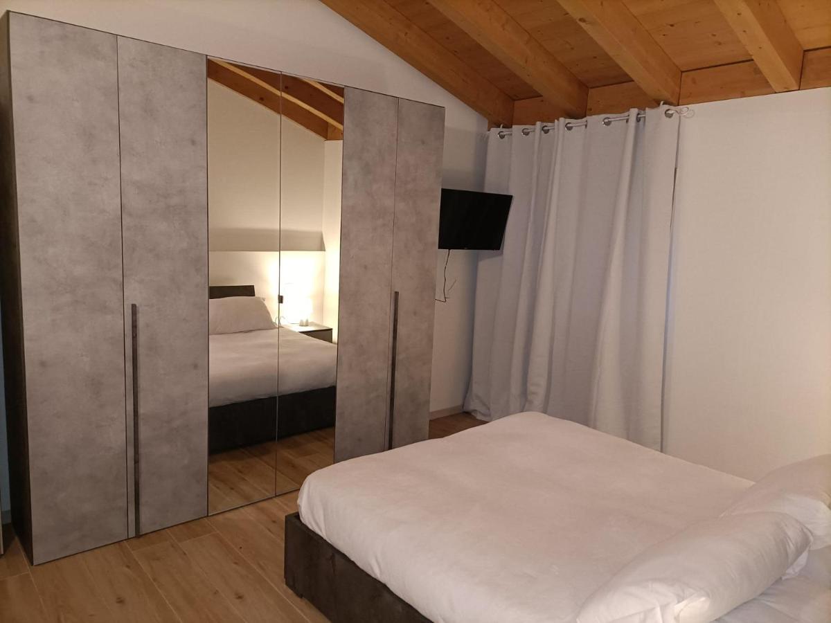 B&B In Fattoria Berzo San Fermo Ngoại thất bức ảnh